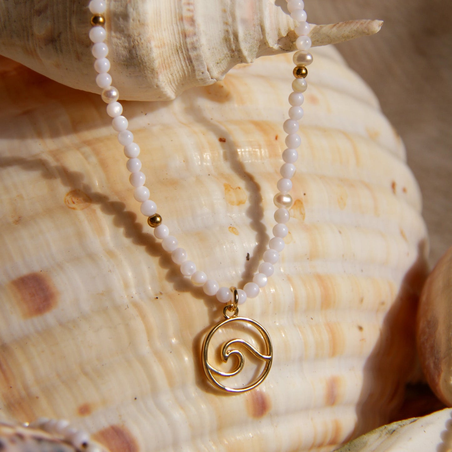Gemstone Wave