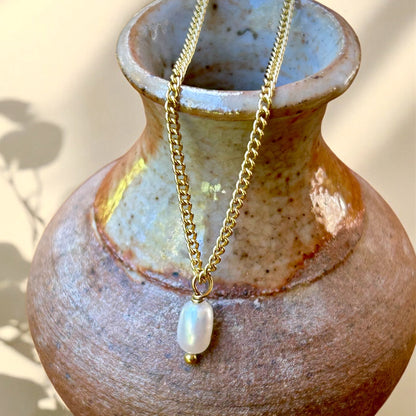 Necklace "Golden hour" Natural Pearl