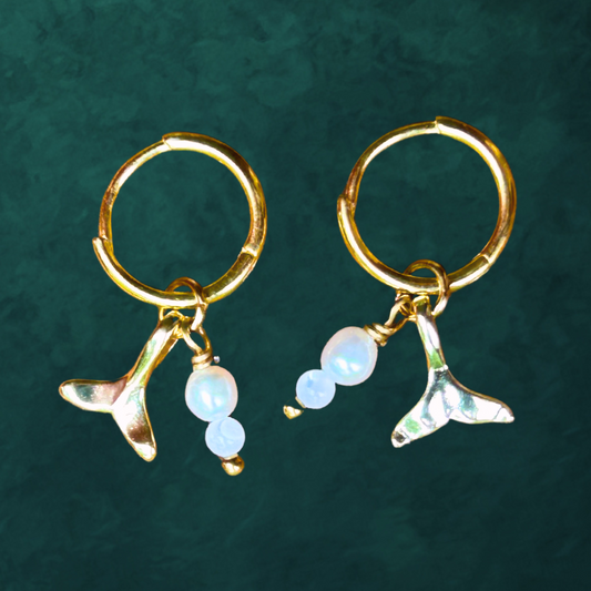 Small Hoops "Moonies" Mini Whale Tale