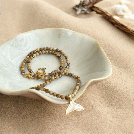 Picture Jasper Choker and Whale Tale